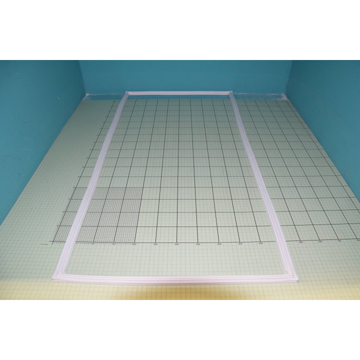 Уплътнение хладилна част хладилник AMICA