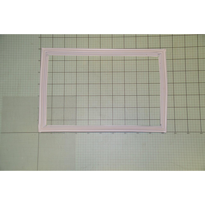 Уплътнение фризерна част хладилник AMICA