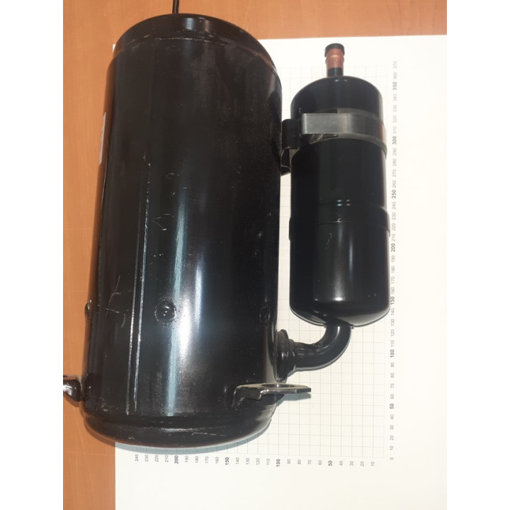 Ротационен Компресор DA108X1C-20FZ3 TOSHIBA за климатик